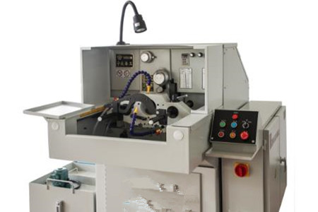 數(shù)控珩磨機的操作前需要進行培訓(xùn)！